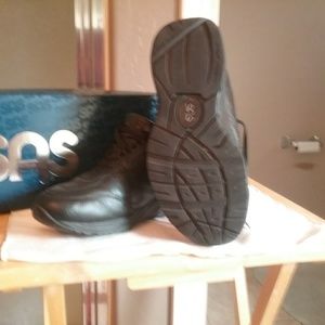 Men's SAS Journey  Black  Tennis Shoes 10 WW